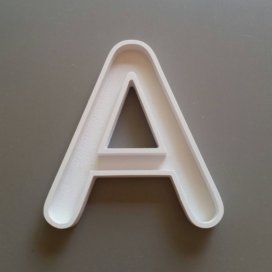 Lettera cava in PVC bianco ARIAL ROUNDED