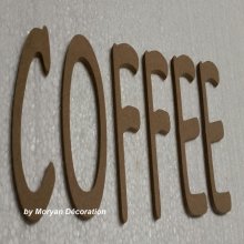 Lettera decorativa in legno COFFEE